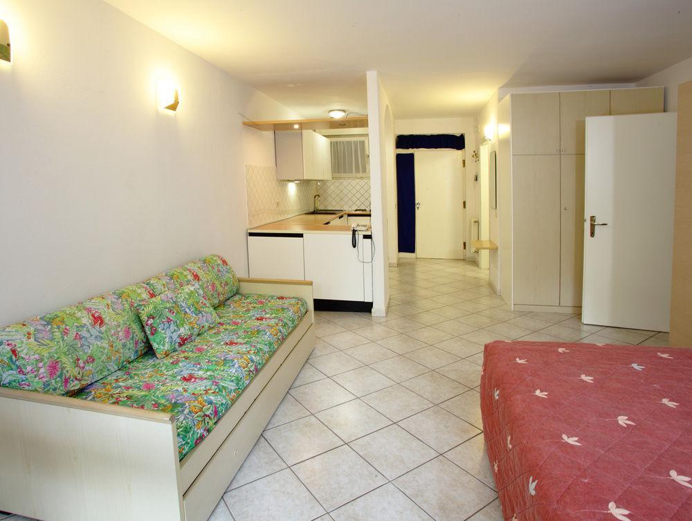Aparthotel Casa Di Caccia 2*